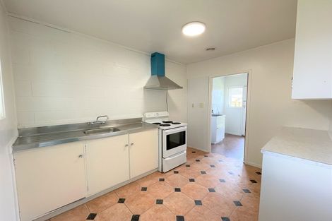 Photo of property in 3 Norman Spencer Drive, Papatoetoe, Auckland, 2104