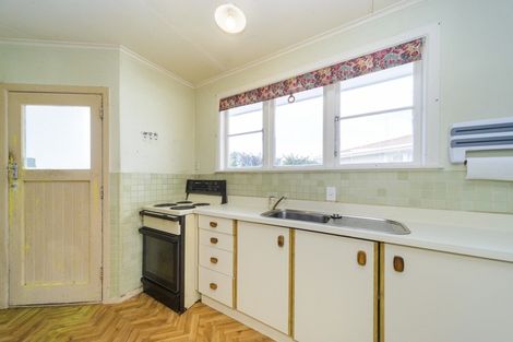 Photo of property in 9 Benmore Avenue, Cloverlea, Palmerston North, 4412