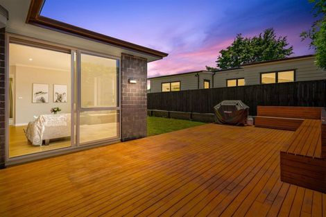 Photo of property in 6 Coote Way, Kumeu, 0810