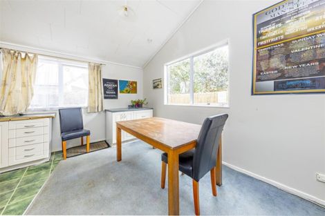 Photo of property in 8 Dosina Place, Flat Bush, Auckland, 2023