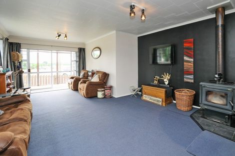 Photo of property in 9 Woodlands South Road, Woodlands, Invercargill, 9871
