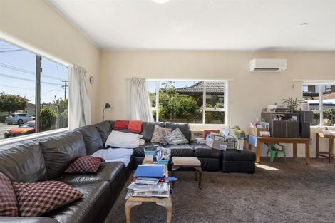 Photo of property in 93a Bayswater Avenue, Bayswater, Auckland, 0622