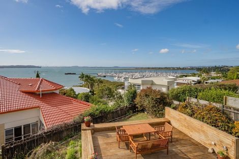 Photo of property in 29 Ferntree Terrace, West Harbour, Auckland, 0618