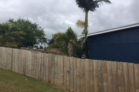 Photo of property in 686a Whangaparaoa Road, Stanmore Bay, Whangaparaoa, 0932