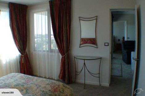 Photo of property in 104 Glenstrae Road, Redcliffs, Christchurch, 8081