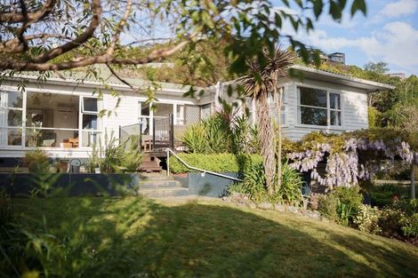 Photo of property in 25 Maire Street, Tahunanui, Nelson, 7011