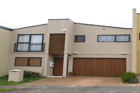 Photo of property in 12 Puma Drive, Golflands, Auckland, 2013