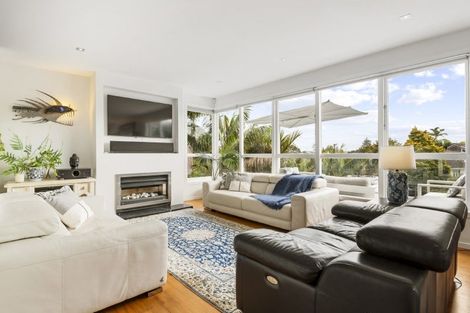 Photo of property in 3 Arthur Crescent, Hauraki, Auckland, 0622