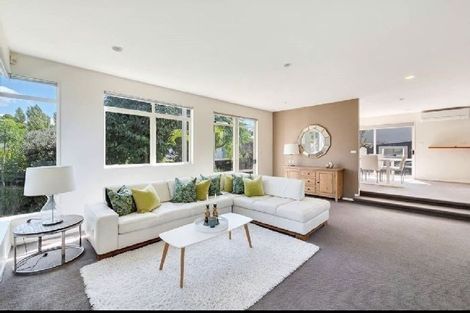 Photo of property in 2/41 Selwyn Crescent, Forrest Hill, Auckland, 0620