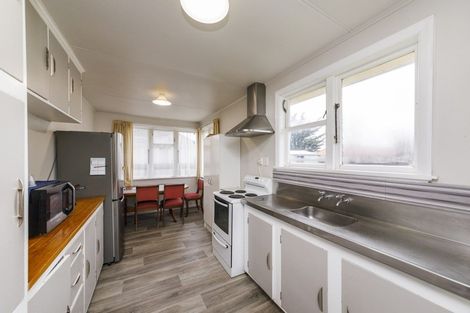 Photo of property in 32 Sherwill Street, Feilding, 4702