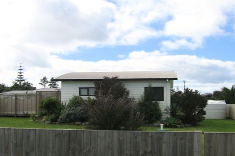 Photo of property in 6b Sailrock Drive, Mangawhai Heads, Mangawhai, 0505