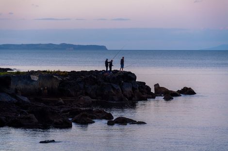 Photo of property in 2/259 Hurstmere Road, Takapuna, Auckland, 0622