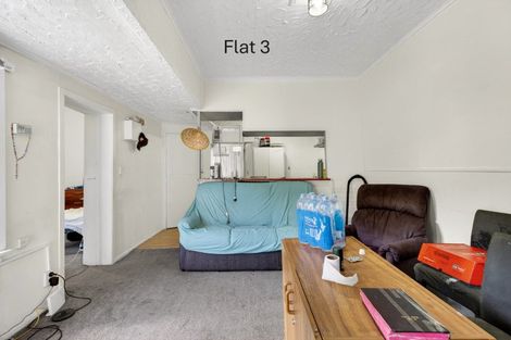 Photo of property in 80 Shakespeare Road, Bluff Hill, Napier, 4110