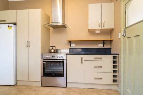 Photo of property in 43 Copinsha Street, Palmerston, 9430