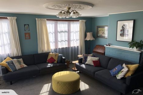 Photo of property in 43 Marlborough Street, Feilding, 4702