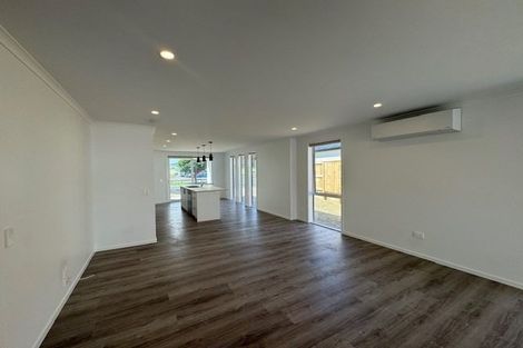 Photo of property in 6 Hauhake Lane, Omokoroa, 3114