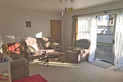 Photo of property in 2/6 Trafalgar Street, Maori Hill, Timaru, 7910