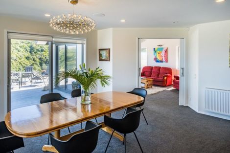 Photo of property in 51 Dowse Drive, Maungaraki, Lower Hutt, 5010