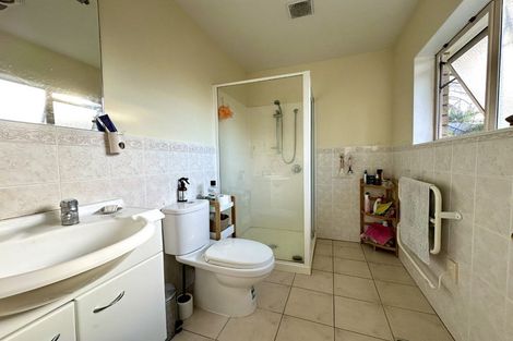 Photo of property in 143 Sturges Road, Henderson, Auckland, 0612