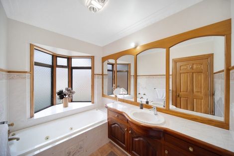 Photo of property in 11 Patea Place, Papakura, 2582