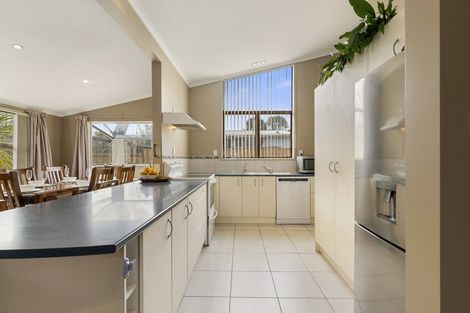 Photo of property in 11 Icarus Place, Sunnybrook, Rotorua, 3015