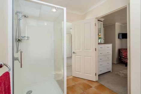 Photo of property in 20 Philip Street, Carterton, 5713