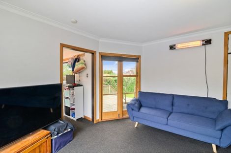 Photo of property in 1 Wharepaina Crescent, Springfield, Rotorua, 3015