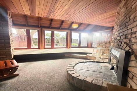 Photo of property in 7b The Esplanade, Eastern Beach, Auckland, 2012