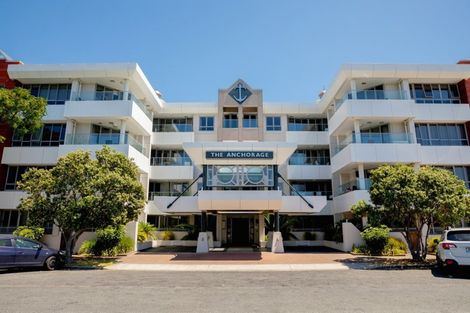 Photo of property in Anchorage Apartments, 301/36 Victoria Road, Mount Maunganui, 3116