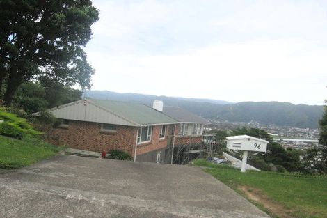 Photo of property in 96 Dowse Drive, Maungaraki, Lower Hutt, 5010