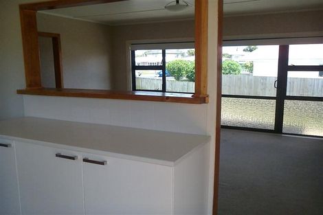 Photo of property in 172 Queen Street, Pukekohe, 2120