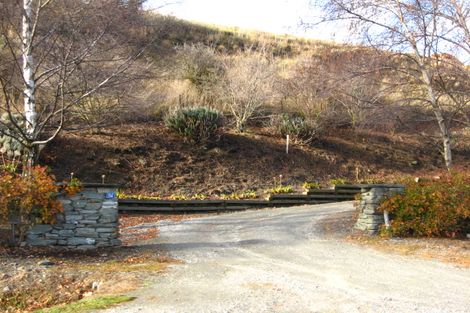 Photo of property in 214 Arrowtown-lake Hayes Road, Lake Hayes, Queenstown, 9371