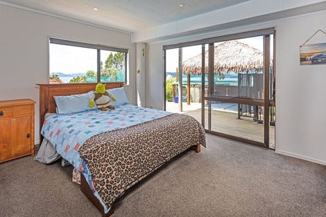 Photo of property in 9a Puriri Place, Whitianga, 3510