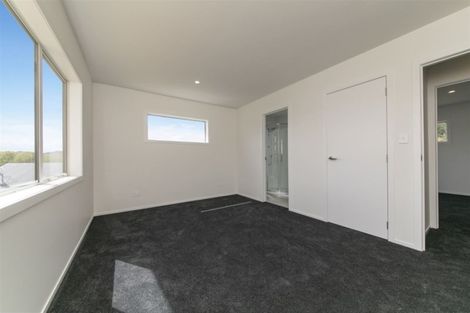 Photo of property in 13 Rauta Way, Helensville, 0800