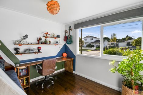 Photo of property in 26 Halberg Street, Papakura, 2110