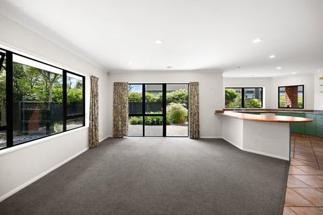 Photo of property in 17 Montrose Crescent, Huntington, Hamilton, 3210