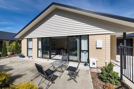 Photo of property in 15 Thomson Street, West End, Palmerston North, 4412