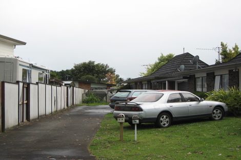 Photo of property in 1/5 Balgowan Terrace, Conifer Grove, Takanini, 2112