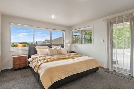 Photo of property in 174 Lake Terrace, Hilltop, Taupo, 3330