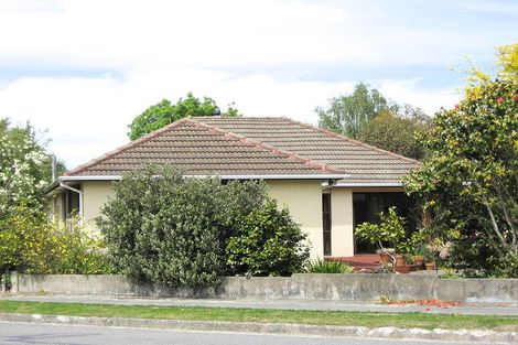 Photo of property in 27 Rata Street, Rangiora, 7400