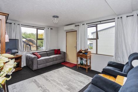 Photo of property in 15 Lune Street, South Hill, Oamaru, 9400