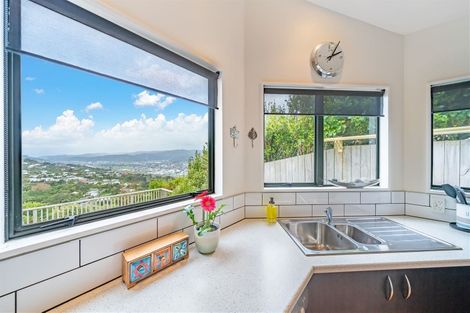 Photo of property in 85 Cypress Drive, Maungaraki, Lower Hutt, 5010