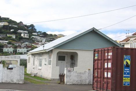 Photo of property in 20 Aparima Avenue, Miramar, Wellington, 6022