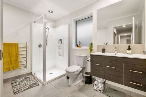 Photo of property in 10 Jeroboam Loop, Kumeu, 0810