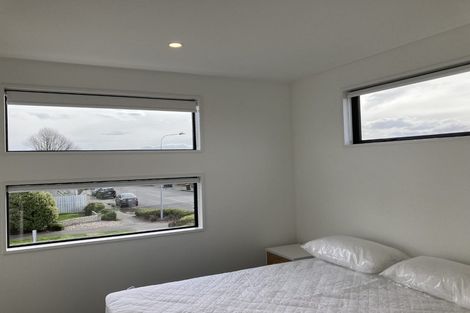 Photo of property in 52a Picton Avenue, Riccarton, Christchurch, 8011