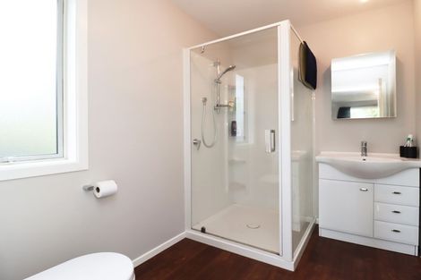 Photo of property in 16 Rees Street, Duntroon, Oamaru, 9494