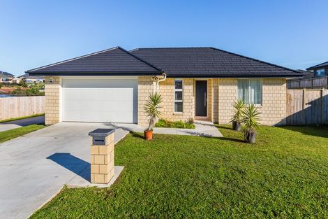 Photo of property in 15 Hillpark Drive, Pokeno, 2402