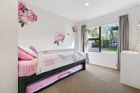 Photo of property in 17 Salmond Place, Dinsdale, Hamilton, 3204