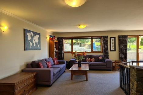 Photo of property in 1 Sams Place, Lake Tekapo, 7999
