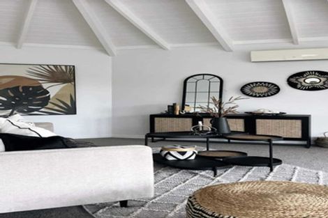 Photo of property in 70 Bay Vista Drive, Red Beach, 0932